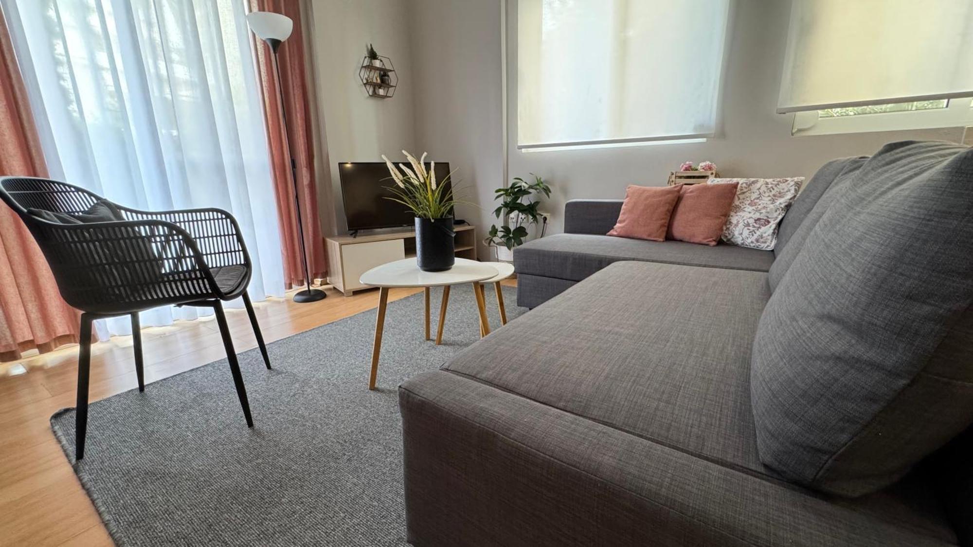 Elegant Glyfada Apartment-Private Garden-Near Metro Atena Exterior foto