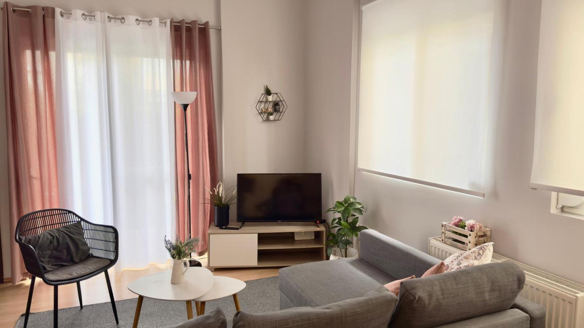 Elegant Glyfada Apartment-Private Garden-Near Metro Atena Exterior foto